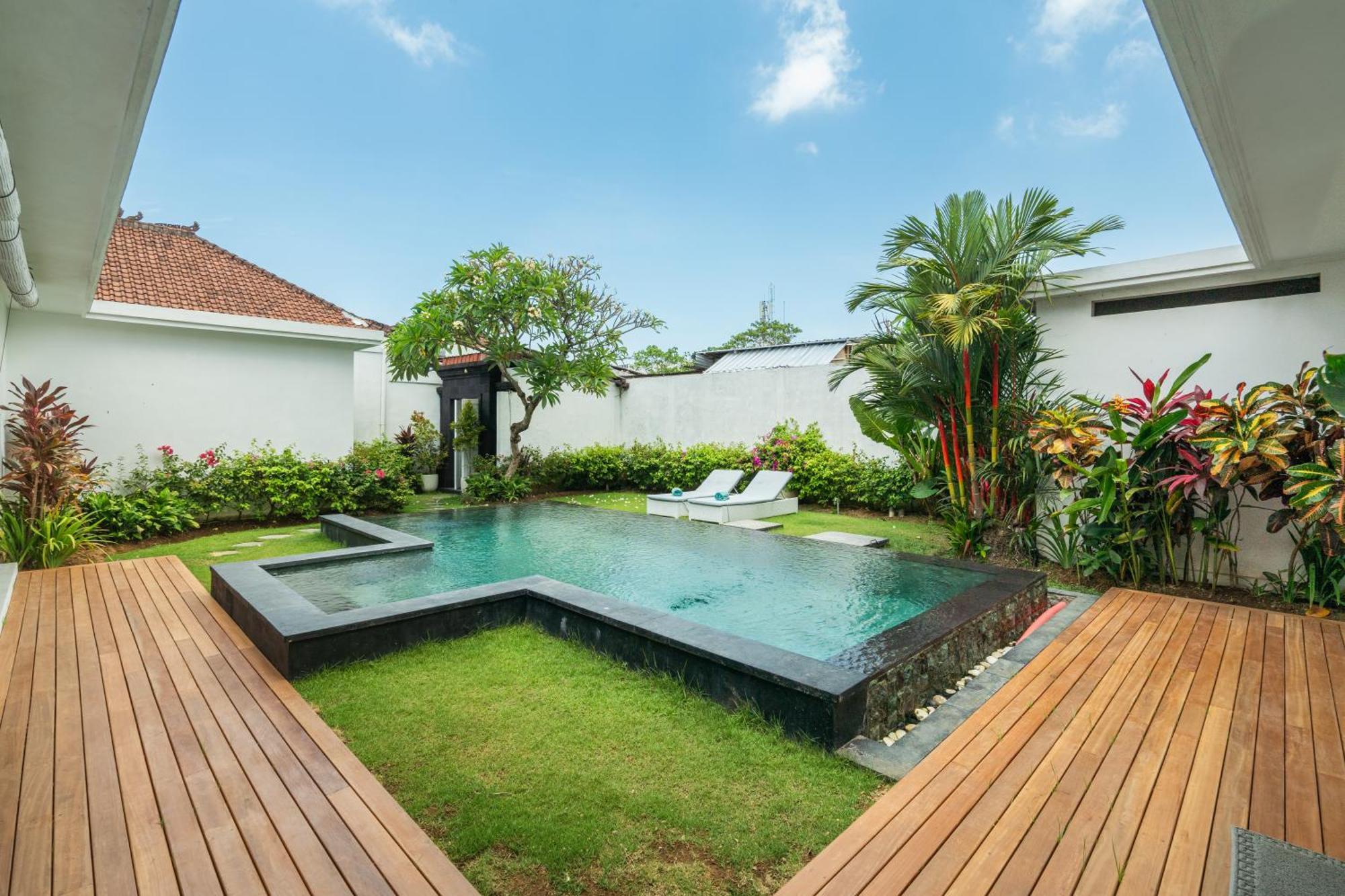 Modern 3 Bedrooms Villa Beach Walking Distance Seminyak Eksteriør bilde