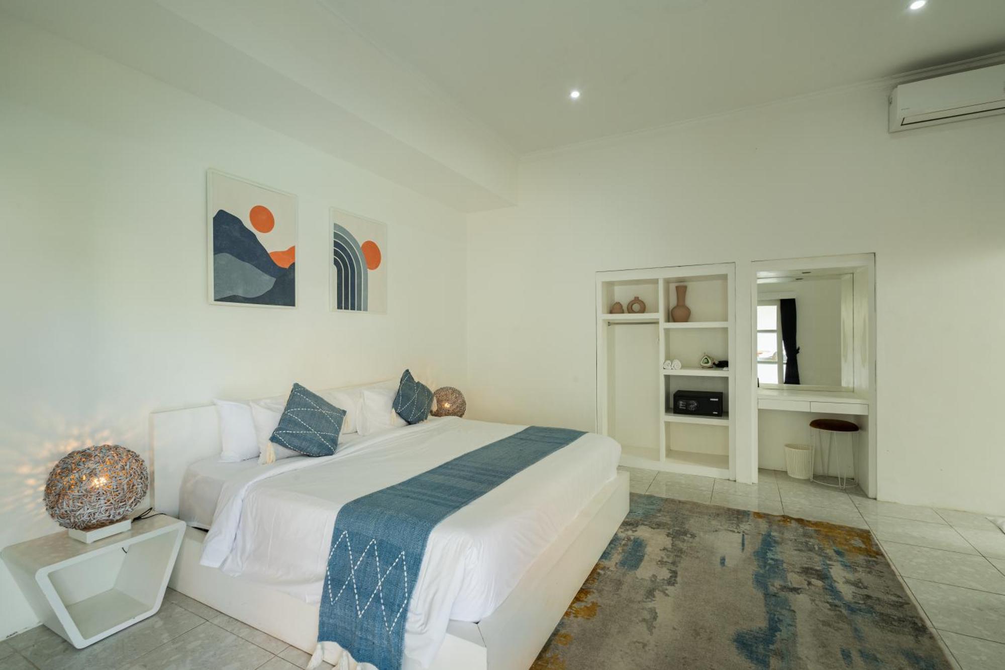Modern 3 Bedrooms Villa Beach Walking Distance Seminyak Eksteriør bilde